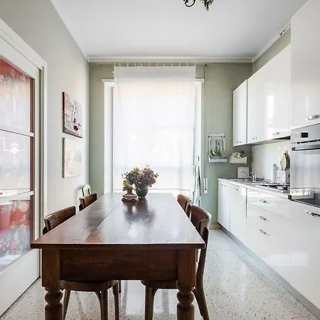 La Casa Dei Fiori דירה בולוניה