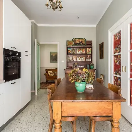 La Casa Dei Fiori דירה